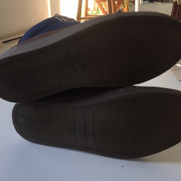 GUESS Sneakers - Picture 4 of 5